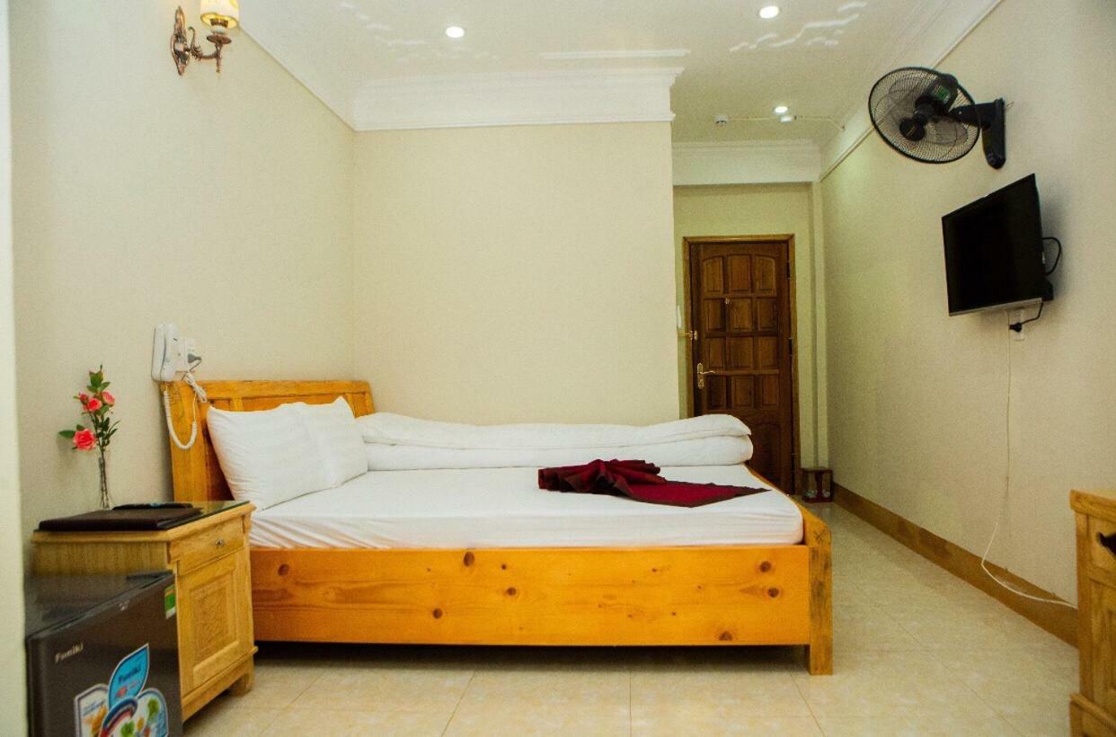 Phong Lan Hotel Son La Zewnętrze zdjęcie